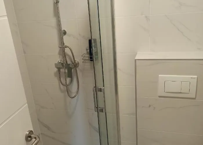 I&n Апартаменты *