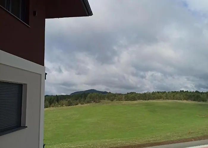 I&n Апартаменты *